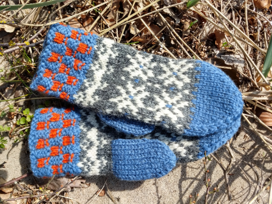 Valborg Mittens